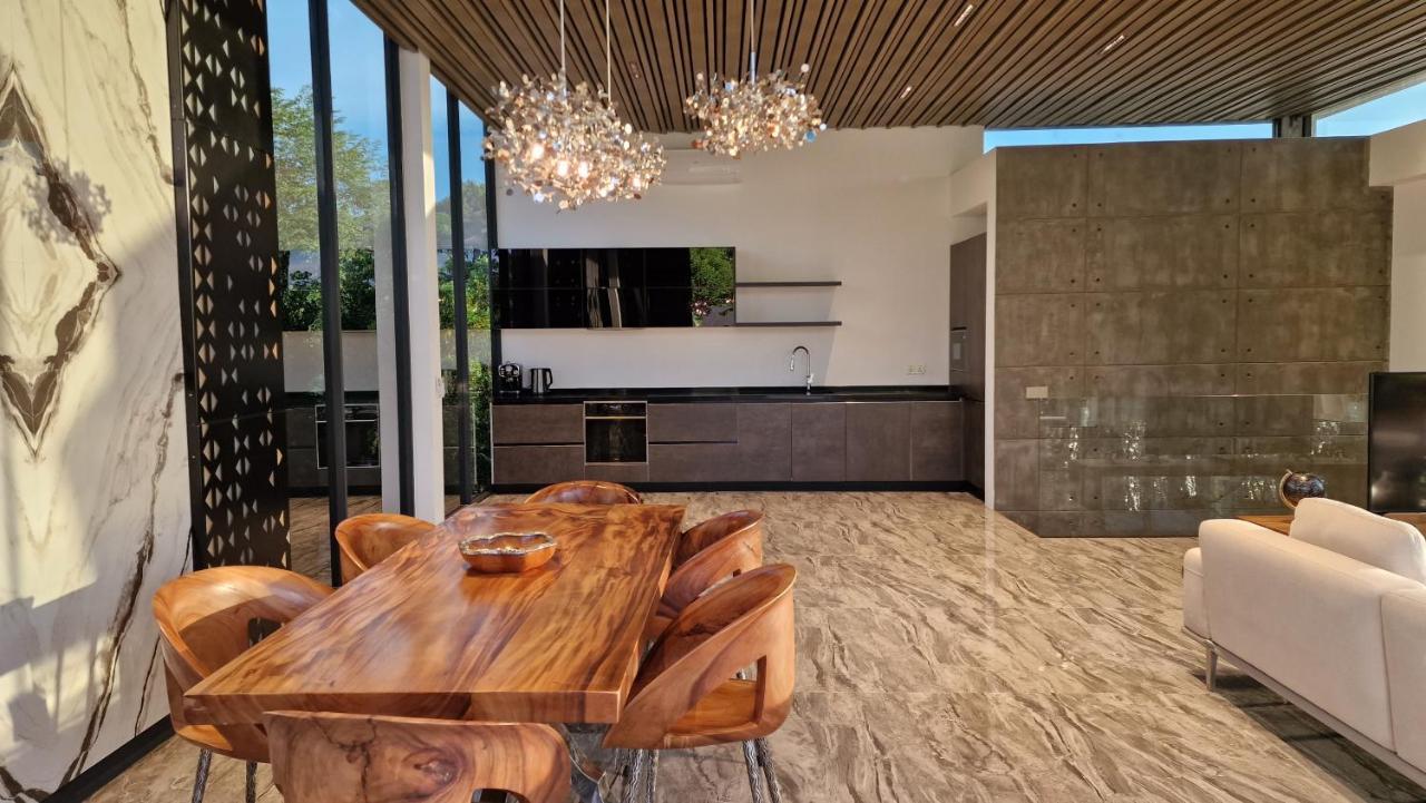 Villa Obsidian, With Staff, Sea View And Walk To Choeng Mon Beach Exteriér fotografie